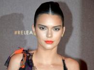 Kendall Jenner w seksownej sukience w Cannes